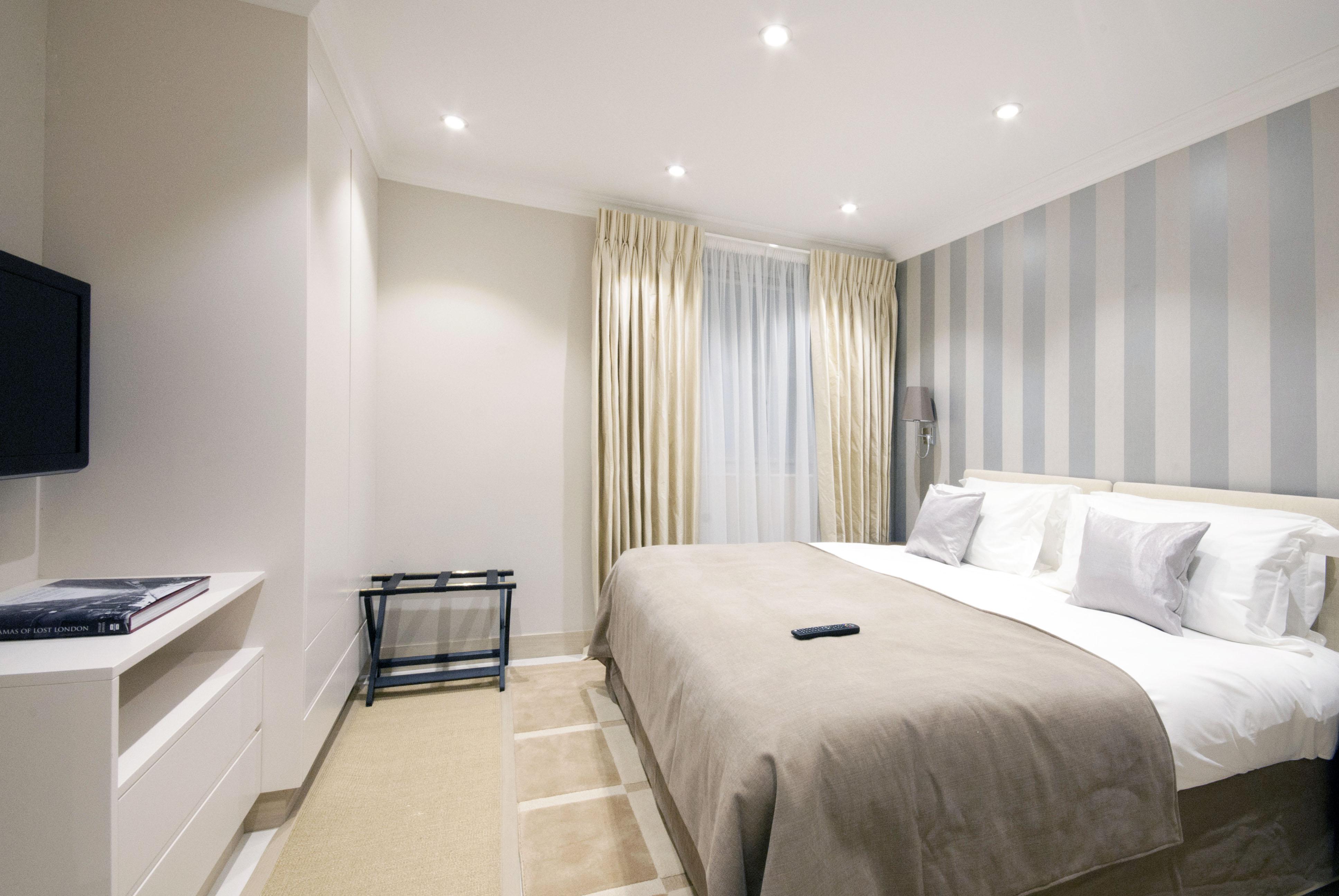Claverley Court Knightsbridge Апарт-отель