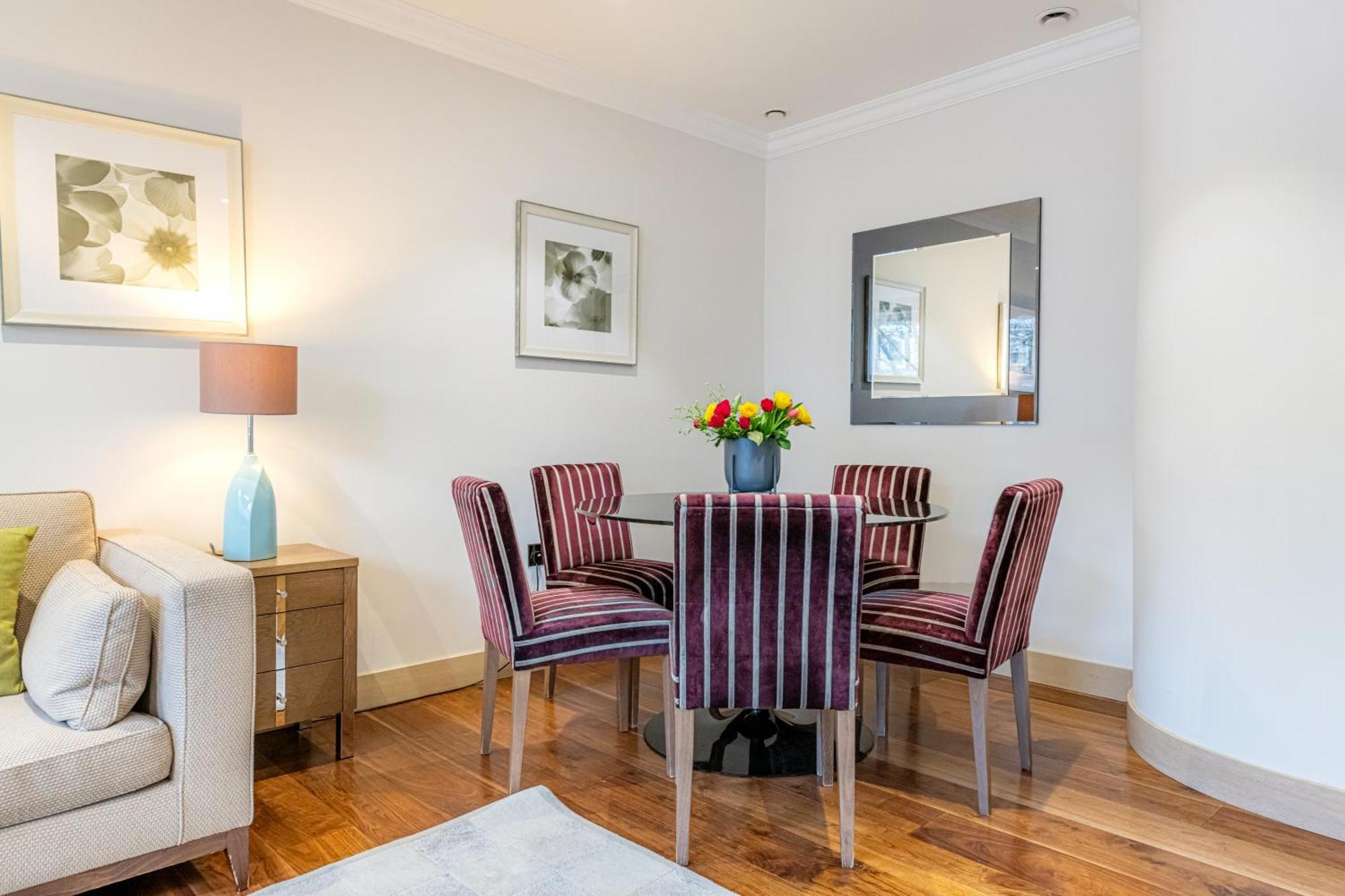 Claverley Court Knightsbridge Апарт-отель 5*